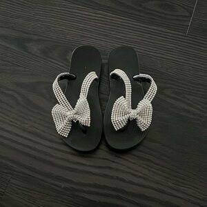 Girls Planet Sea Crystal Bow Flip Flops